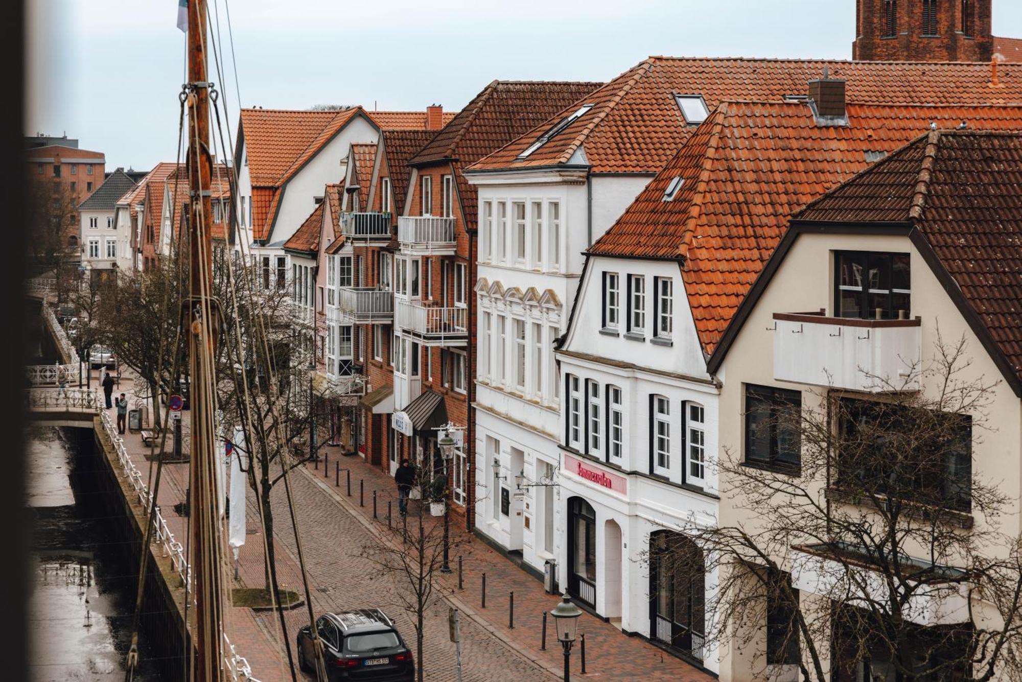 Zur Muehle - Hotel Am Fleth Buxtehude Exterior photo